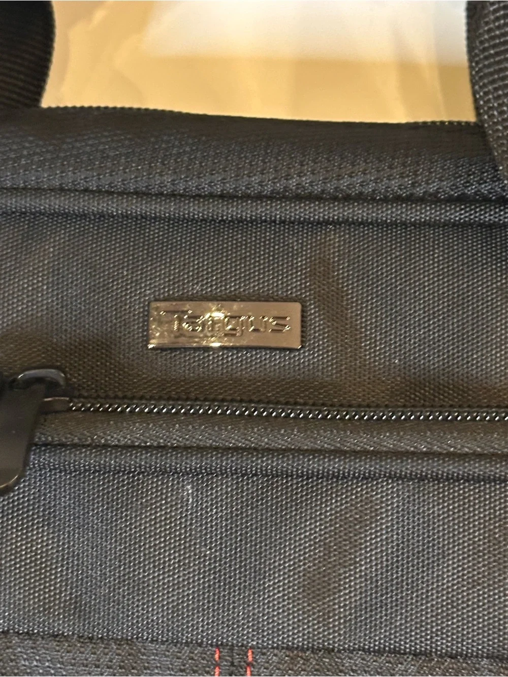 Targus Black Laptop Briefcase Computer Bag Red Stitching
